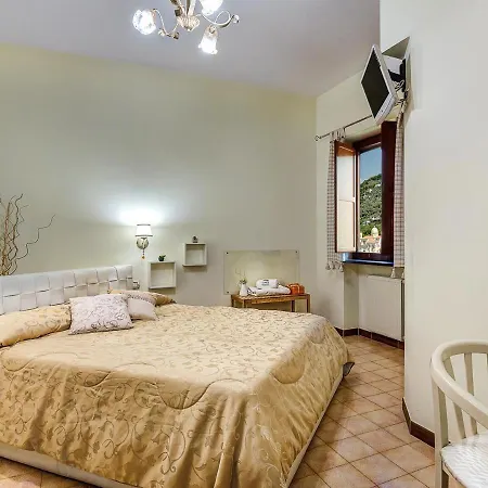 Dei Fiori - Exclusive With Garden In Sorrento Coast Vico Equense