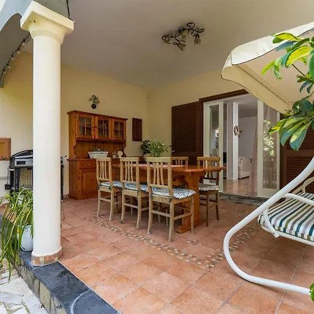 Dei Fiori - Exclusive With Garden In Sorrento Coast * Vico Equense
