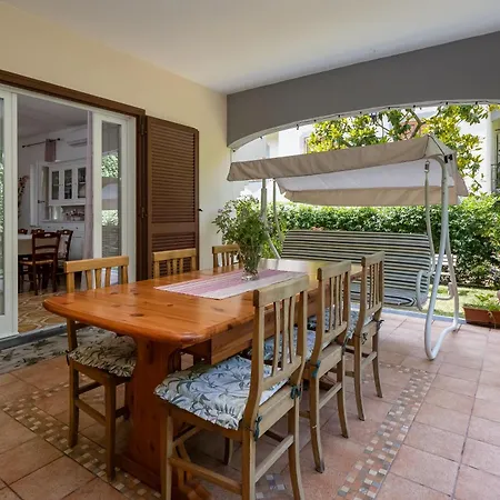 Villa Dei Fiori - Exclusive With Garden In Sorrento Coast
